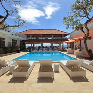 Villa Agung Beach Inn